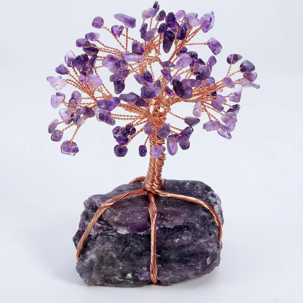 Dekorativer Lebensbaum aus Naturstein mit glänzenden Amethyst- und Rosenquarz-Edelsteinen, handgefertigt.