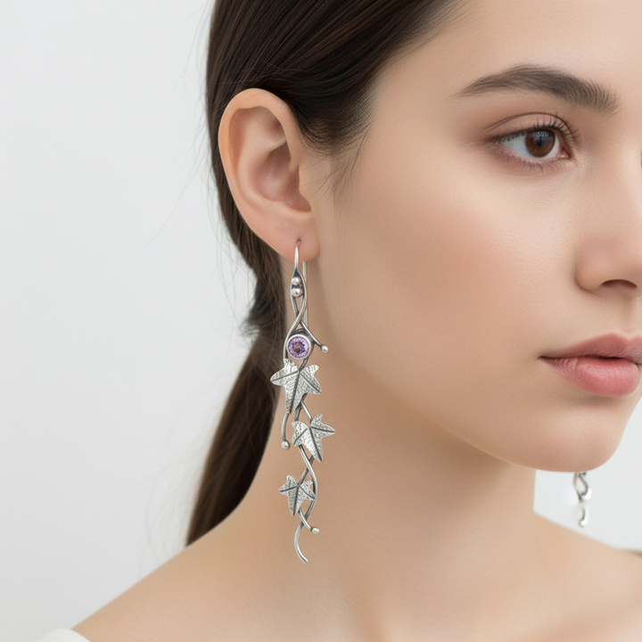 Zeitlose Blattform-Ohrringe, hängend, aus glänzendem Sterlingsilber. Vielseitiger und eleganter Damenschmuck.