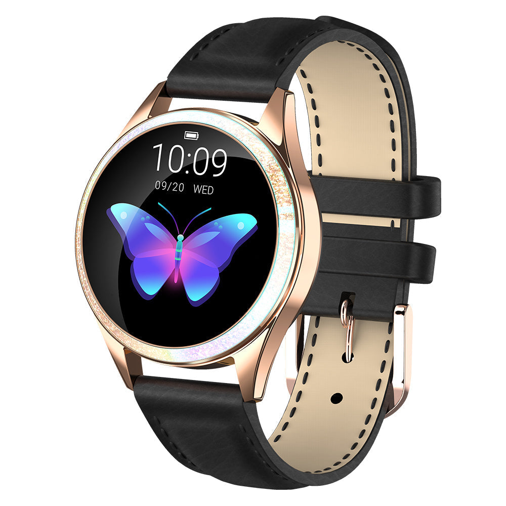 Leuchtendes Display einer Damen-Smartwatch in Silber, zeigt Fitness-Daten und Uhrzeit klar an.