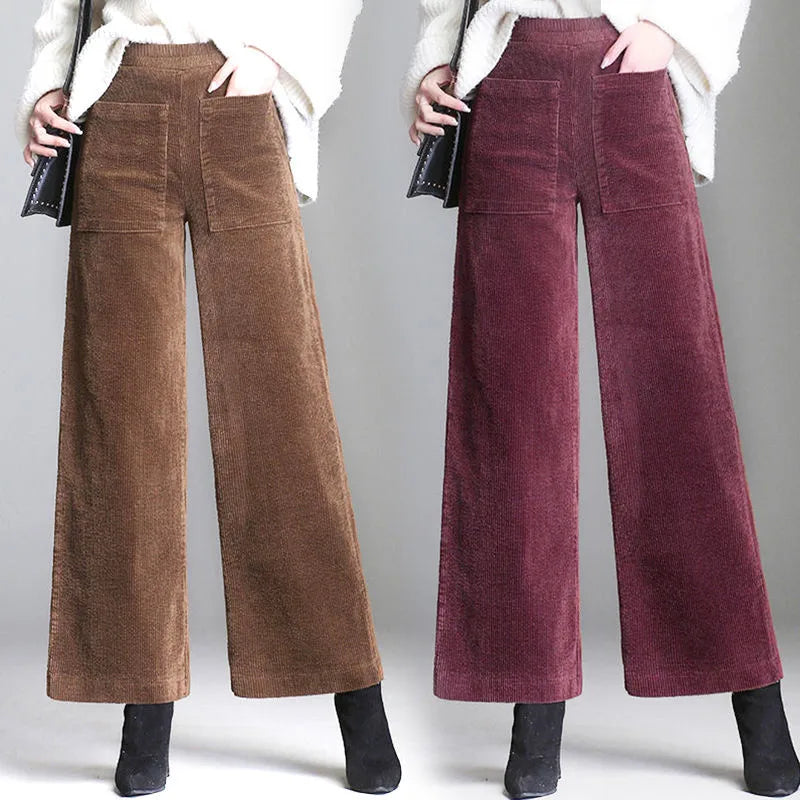 Elegante Damen High-Waist Schlaghose, bequem und alltagstauglich, mit einem Hauch von Retro-Charme.