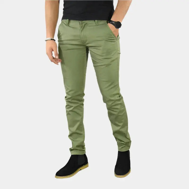 Maskuline Herren Businesshose, elegant und klassisch, vielseitig für formelle Anlässe und gehobene Freizeit.