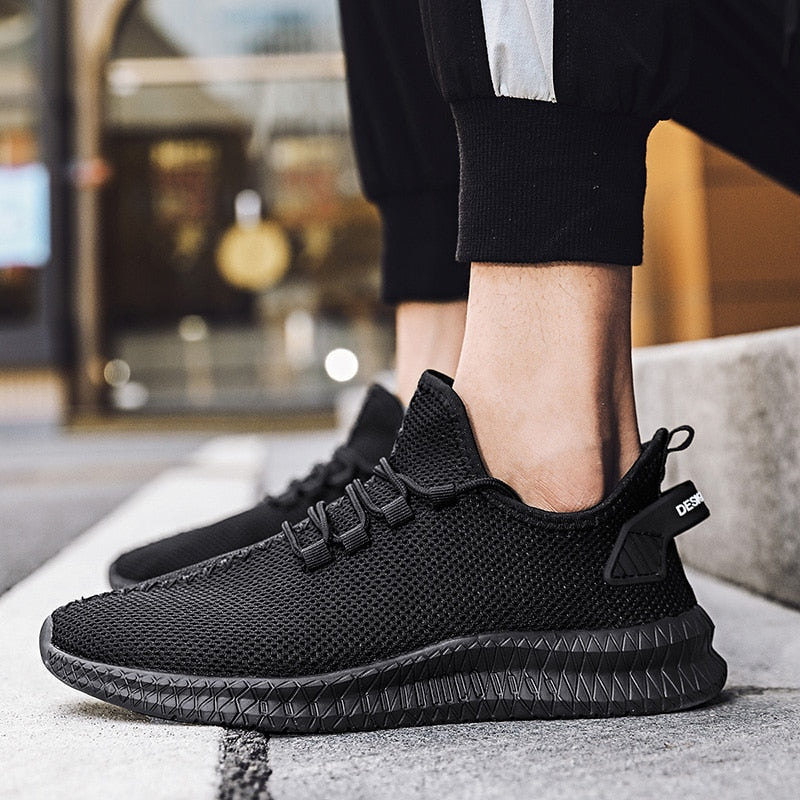 Bequeme orthopädische Herren Sneaker Arvon für exzellenten Fußkomfort und optimale Haltungsstütze.