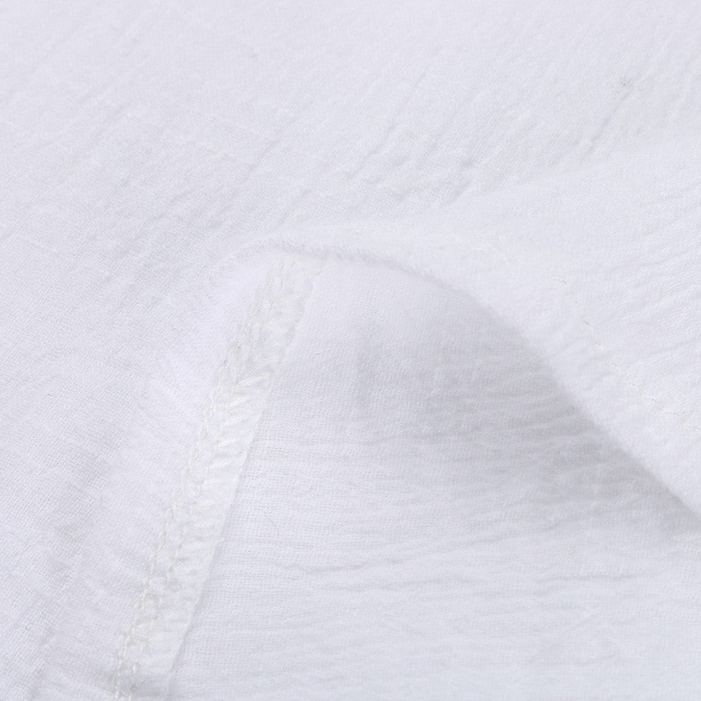 Casual Sommerkleid für Frauen, leicht und luftig. Ein modisches Damenkleid für entspannte Stunden bei Hitze.