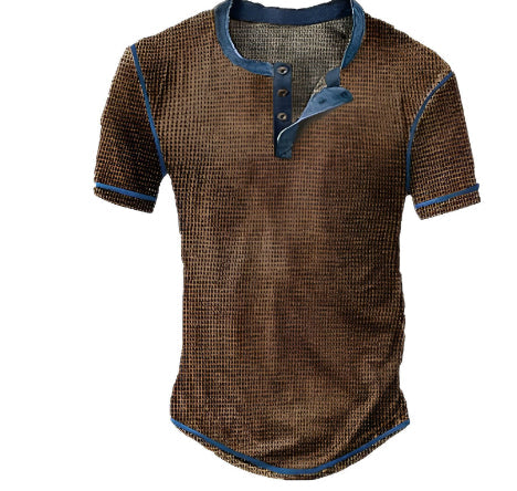 Dunkelbraunes Herren Henley Hemd mit Kurzarm, sportlichem Stehkragen und Knopfleiste für stilvolle Freizeitmode.