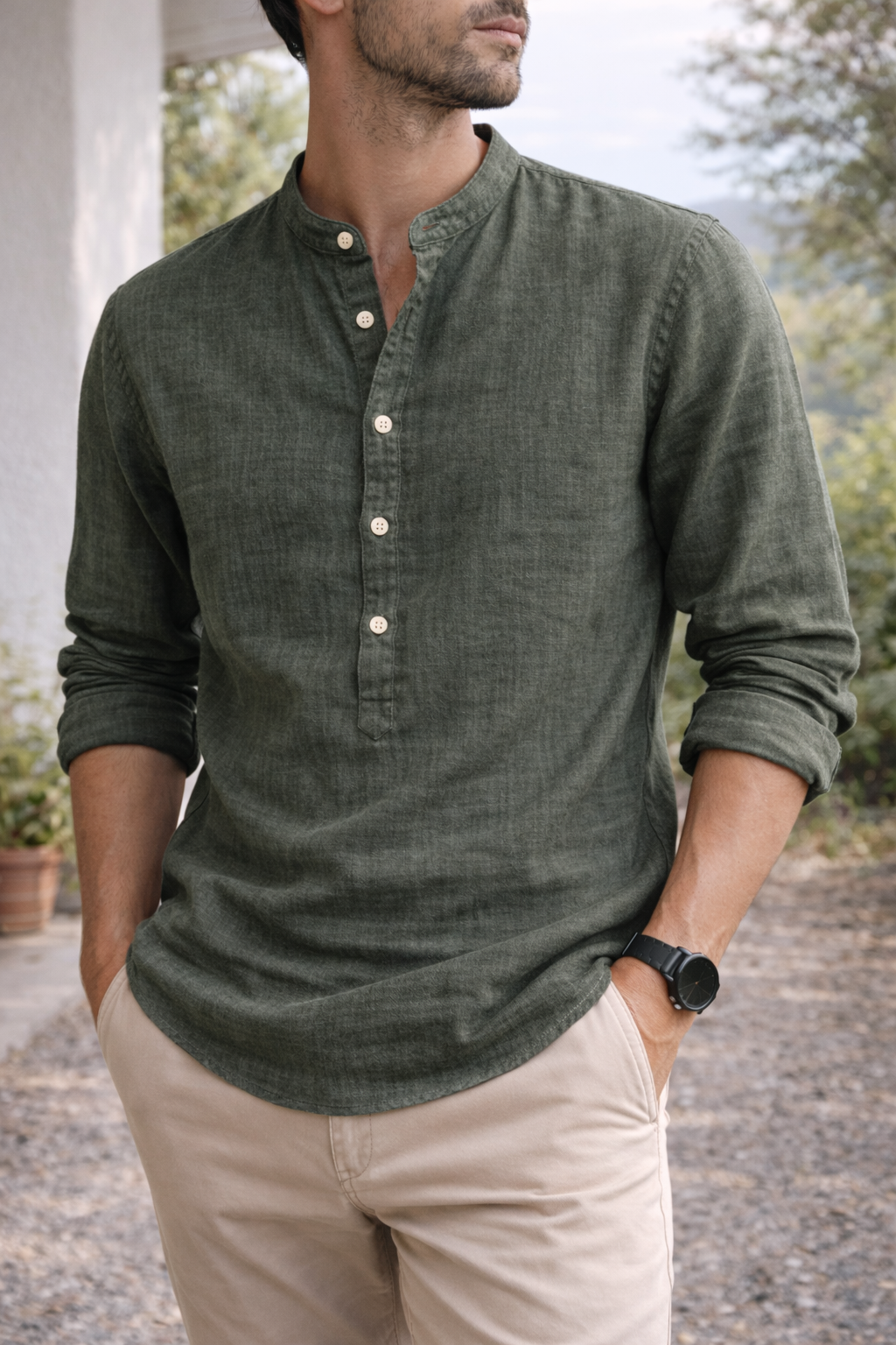 Herren Henley Langarmshirt mit Stehkragen und Knopfleiste; bequem, lässig und vielseitig für Alltag & Freizeit.