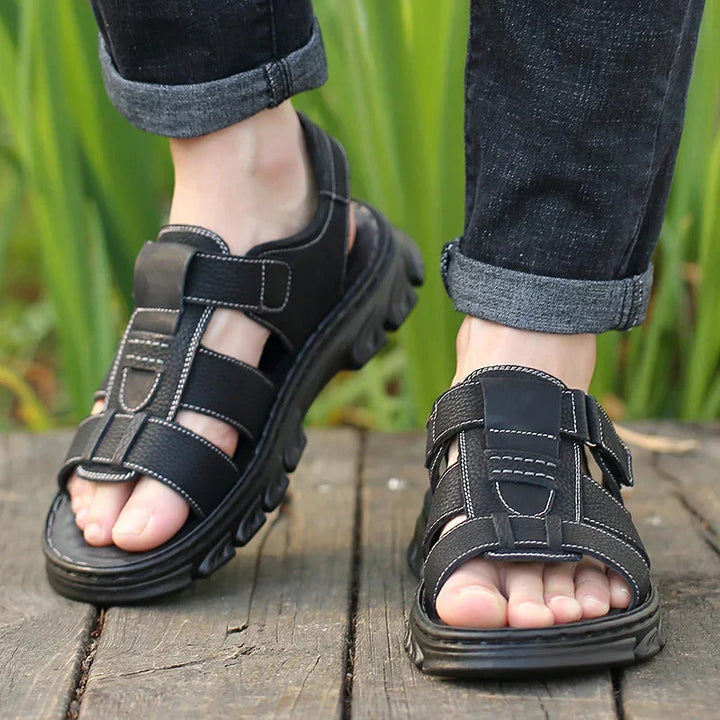 Herren Orthopädische Leder Sandalen Thijs bieten Komfort, Stabilität und Fußunterstützung für gesunde Füße.