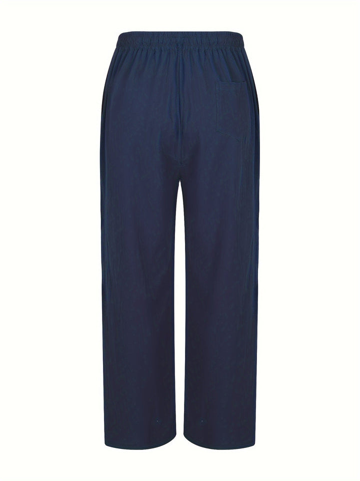 Vielseitige blaue Herren Sommerhose, bequem & lässig, ideal für Freizeit und Outdoor-Aktivitäten.