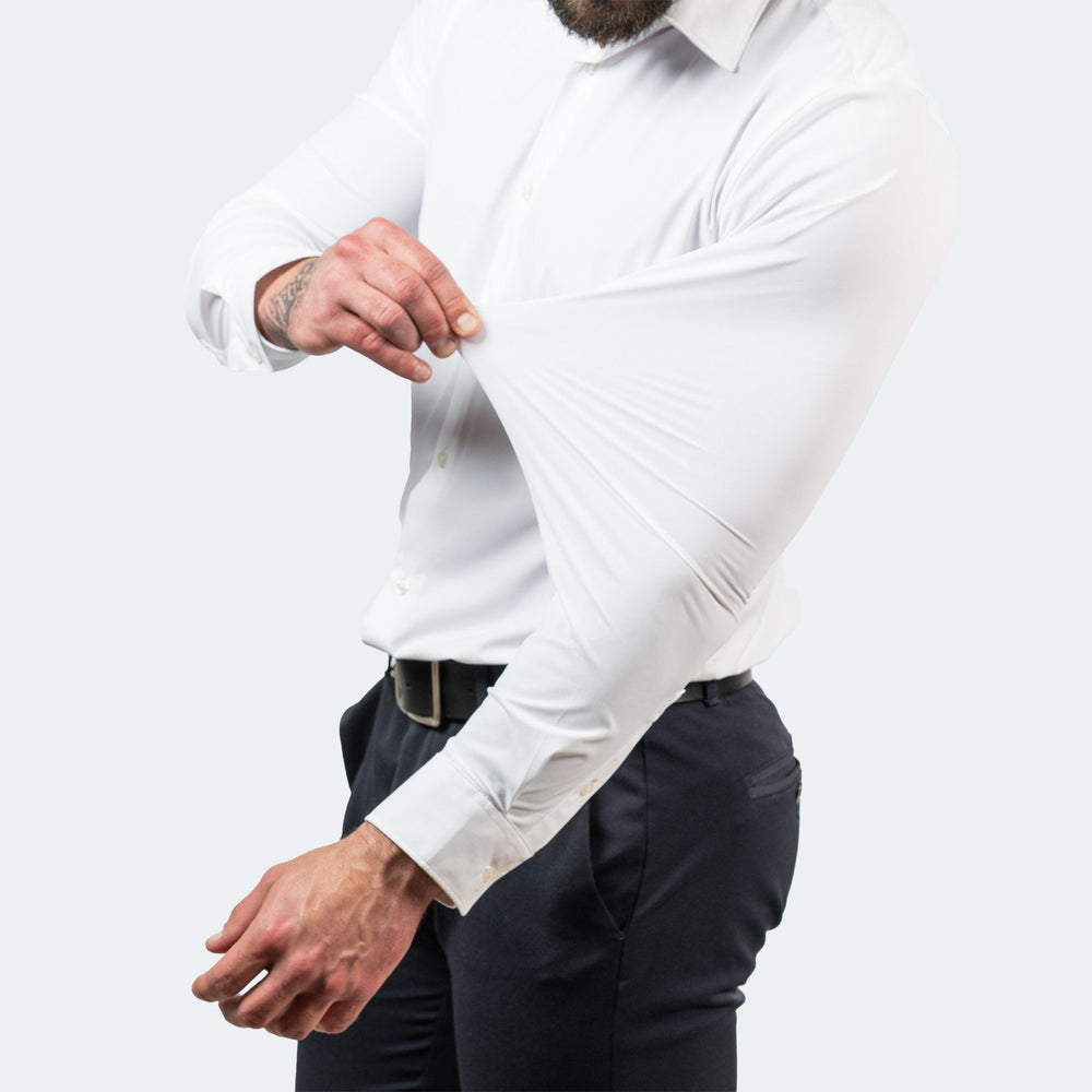 Komfortables Stretchhemd für Herren, atmungsaktiv & bügelfrei. Ideal für Business und Freizeit, flexible Männermode.