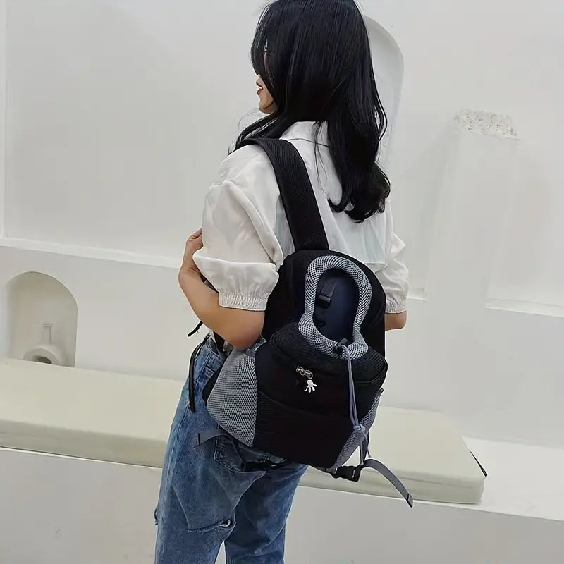Ergonomischer Haustier-Rucksack mit gepolsterten Gurten, atmungsaktiv & verstellbar für kleine Hunde & Katzen.