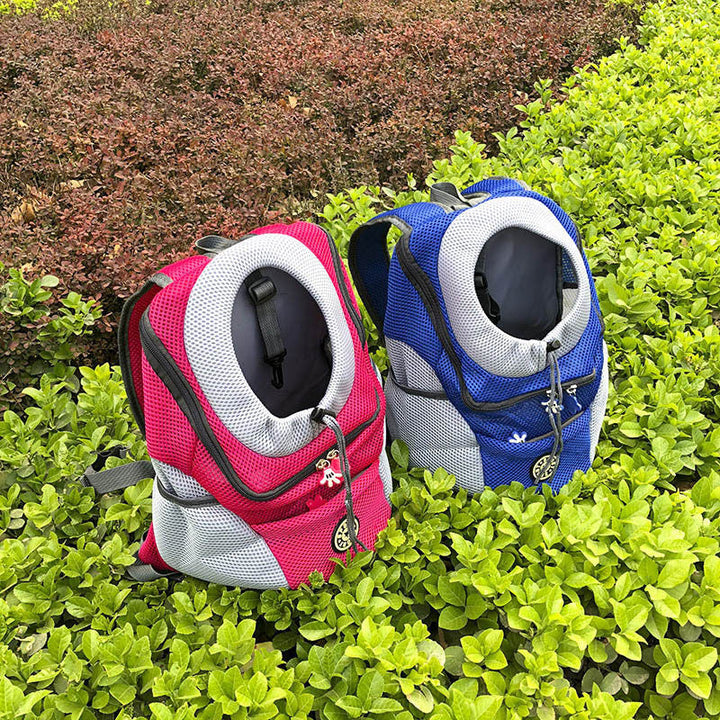 Stabiler Rucksack für kleine Hunde & Katzen, atmungsaktiv, ideal für stressfreie Outdoor-Erlebnisse.