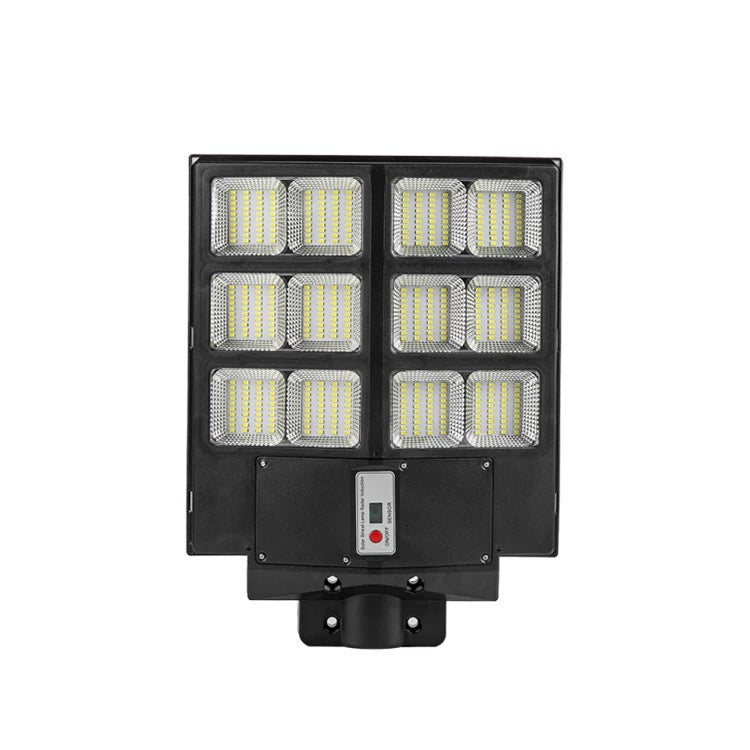 Helle Solvion 600 Solar-Gartenleuchte, kabellos, energieeffizient, für starke Außenbeleuchtung.
