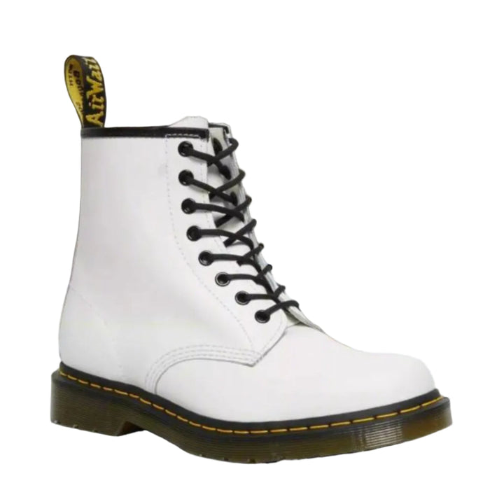 Vielseitige Herren Arbeitsstiefel: Dunkle Schnürstiefel für Arbeit & Freizeit; bequeme, strapazierfähige Alltagsschuhe.