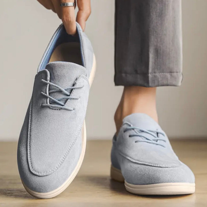 Moderner Freizeitschuh, ein eleganter Herren Loafer mit rutschfester Sohle für Sommer.