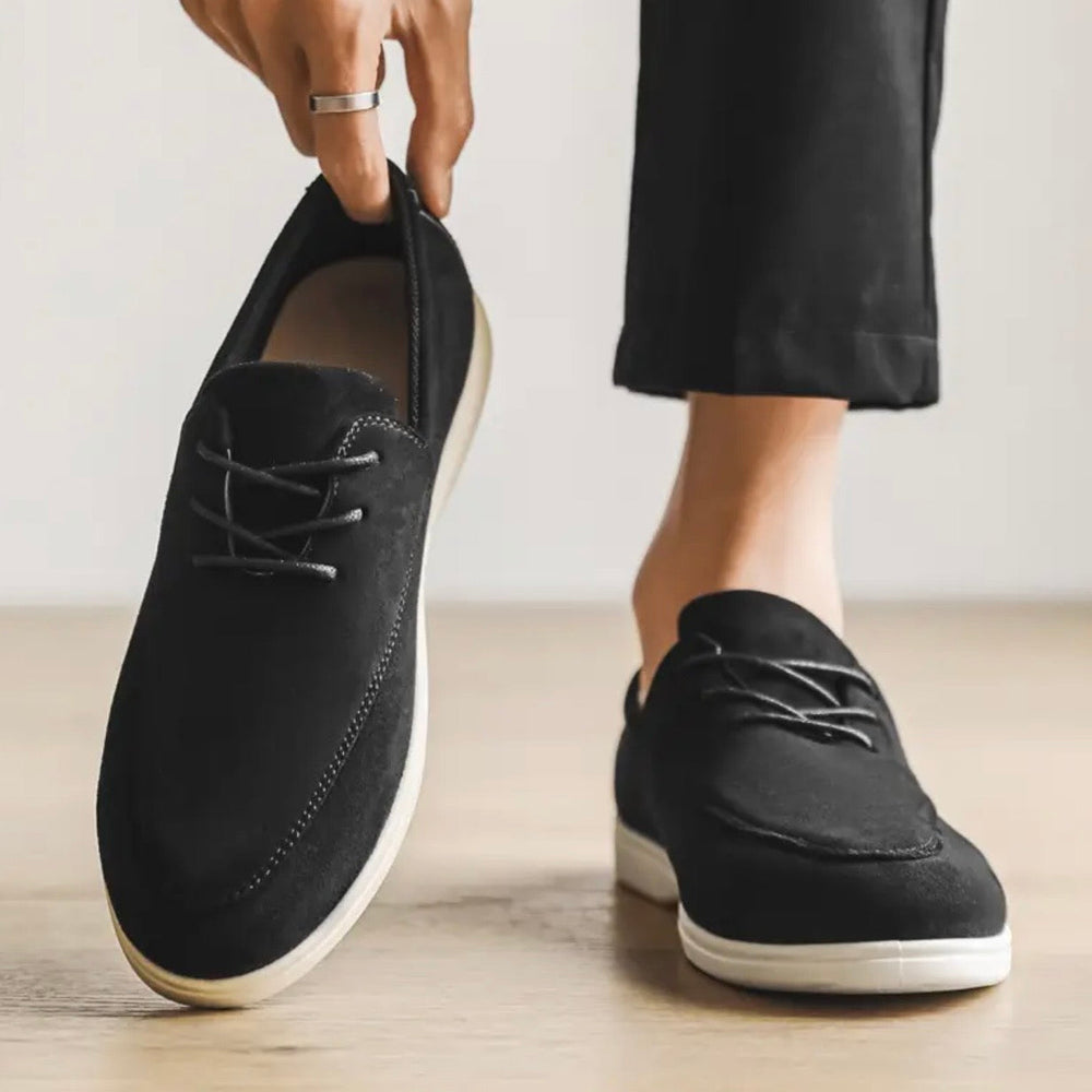 Stylischer Herren Loafer in Schwarz, atmungsaktiv & bequem für den modernen Mann.
