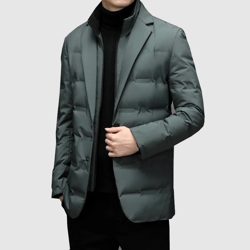 Warme Herren Daunenjacke bietet optimalen Kälteschutz für Winter & Herbst. Leichte Pufferjacke, sehr bequem & stilvoll.