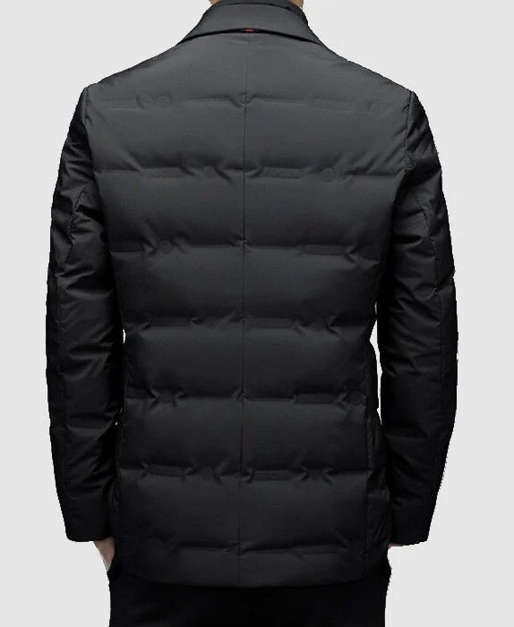 Ultraleichte Herren Daunenjacke, perfekt für Winter & Herbst. Warm, bequem und stilvoll. Moderne Pufferjacke mit Reißverschluss.