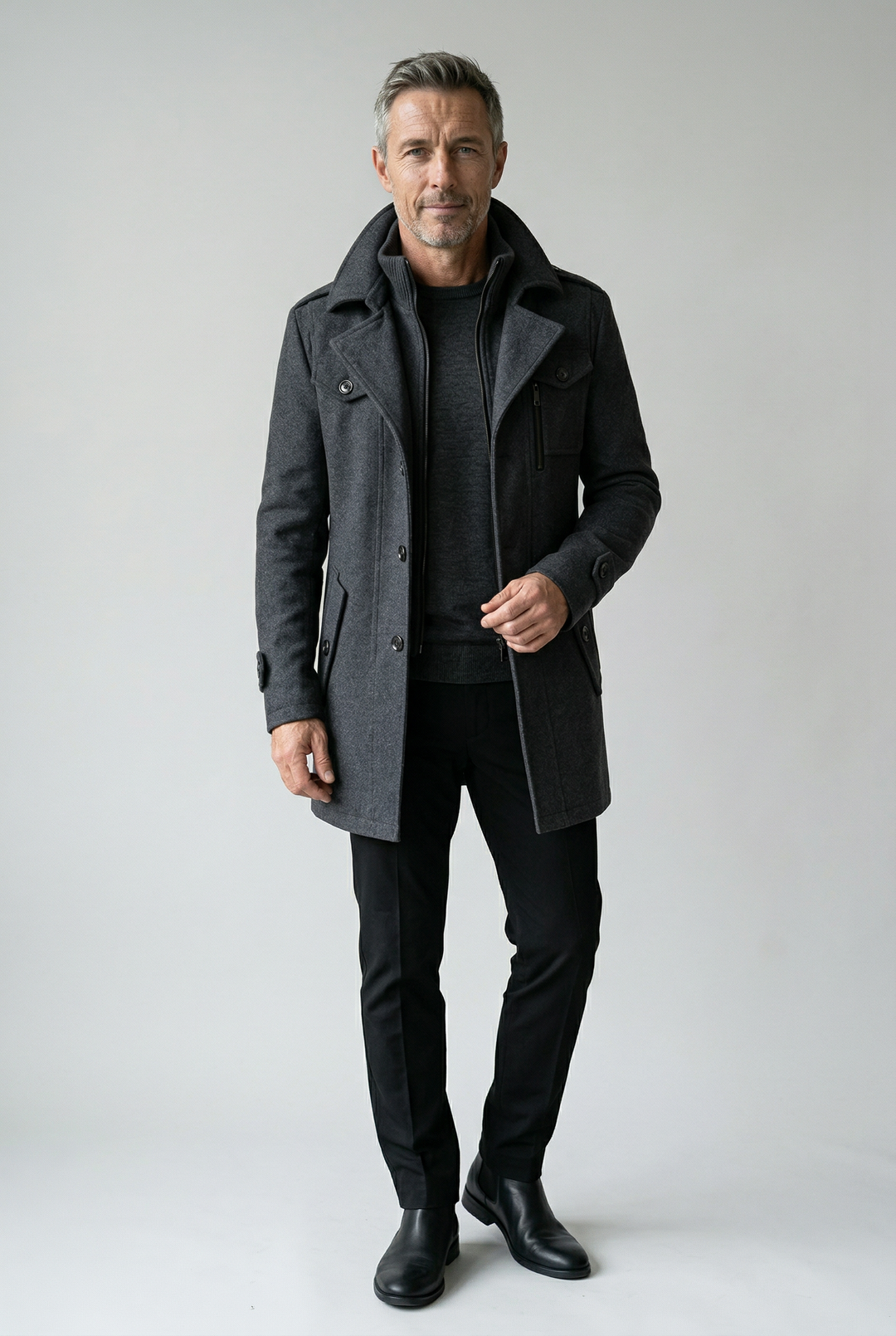 Schwarze warme Herren Winterjacke, strapazierfähig für kalte Herbsttage.