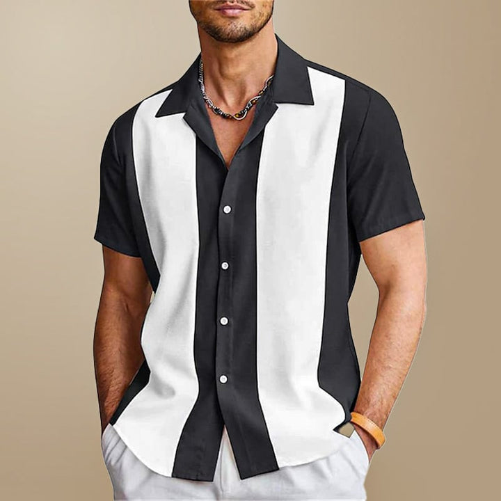 Vielseitiges Herren Colorblock Streifenhemd, perfekt für den Sommer und entspannte Freizeit-Looks.