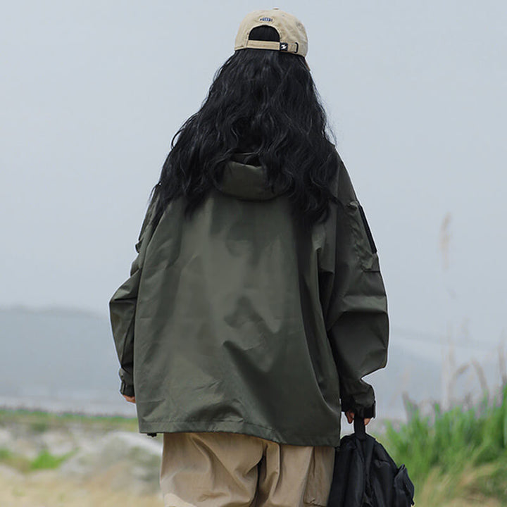 Modische Damen Regenjacke, windabweisend. Bequeme Freizeitjacke für Outdoor-Abenteuer & jeden Tag.