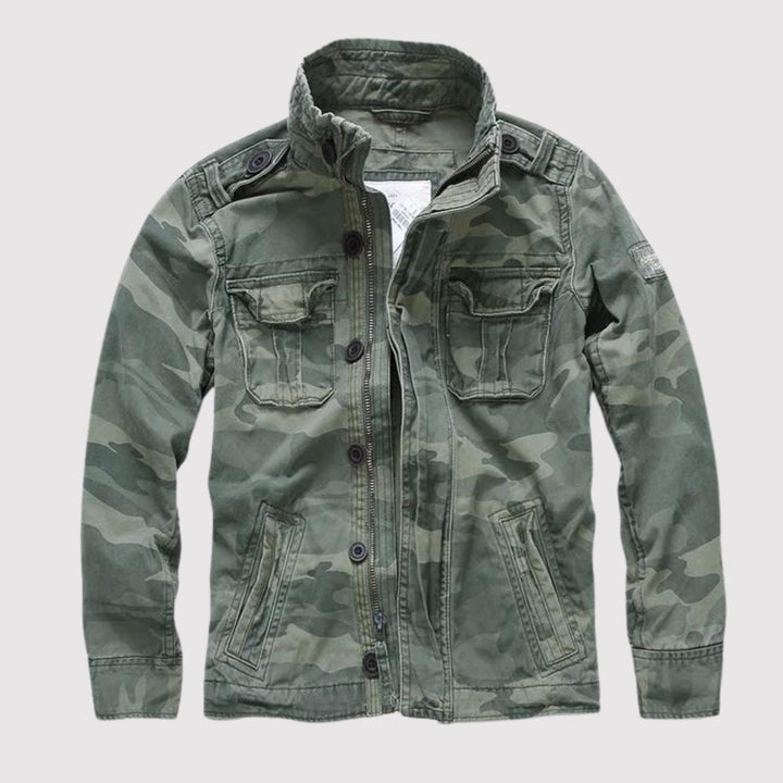 Robuste Herren Jeansjacke aus hochwertigem Denim. Stilvolle Retro Übergangsjacke für Männer mit Flair.