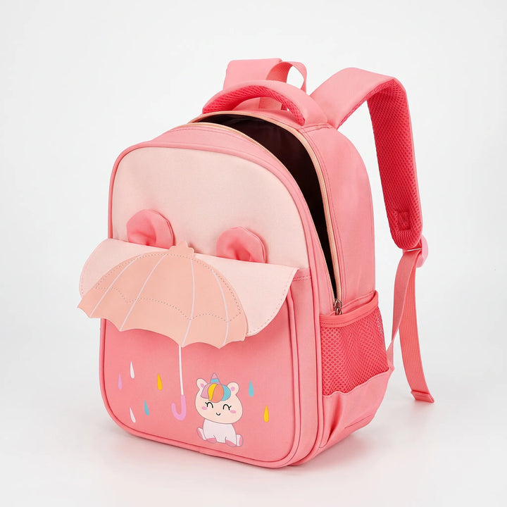 Ergonomischer Rucksack für Kinder mit verstellbaren Trägern und Brustgurt, ideal für Schulanfänger.
