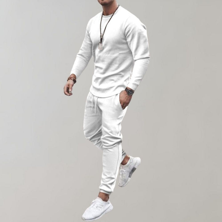 Bequemer Herren Jogginganzug & Sport Set. Vielseitiger Zweiteiler für Komfort und Stil in jeder Jahreszeit.