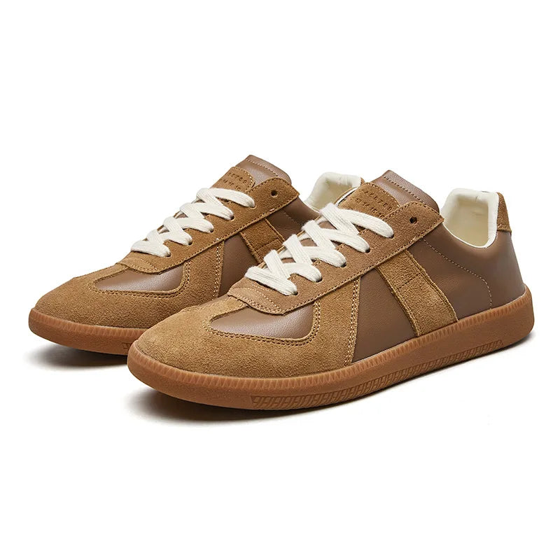 Herren Schnür-Sneaker, rutschfest & bequem. Klassische Alltagsschuhe für Komfort im täglichen Gebrauch.