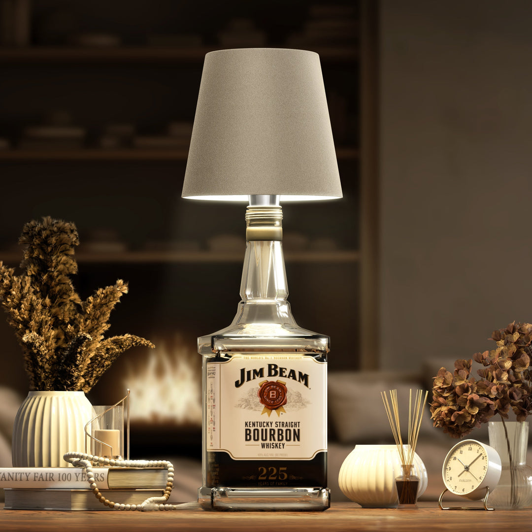 Deko Flaschenlampe, Upcycling Tischlampe mit LED. Kabellos für stimmungsvolle Beleuchtung und nachhaltige Deko.