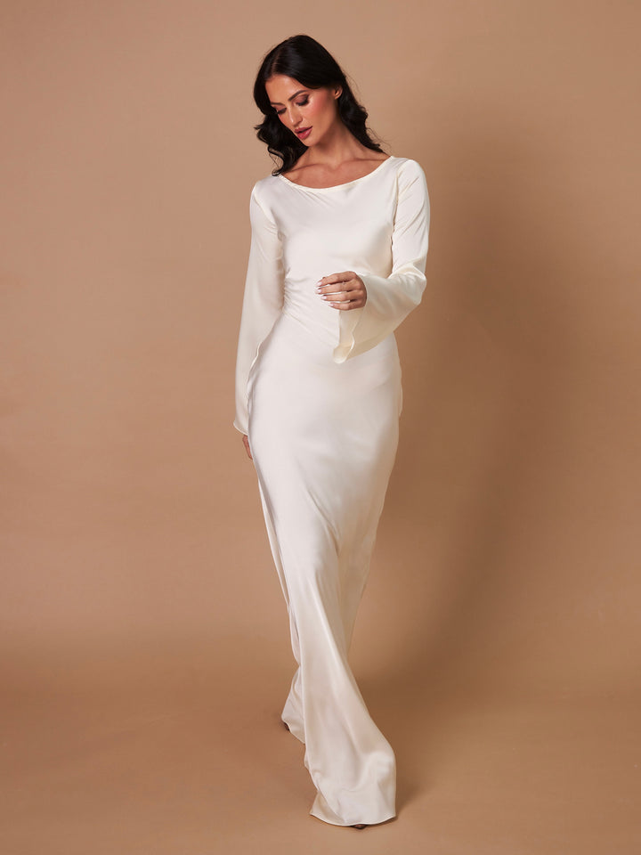Modisches Damen Maxikleid, lange Ärmel, bequemer Stoff, ideal für Herbst.