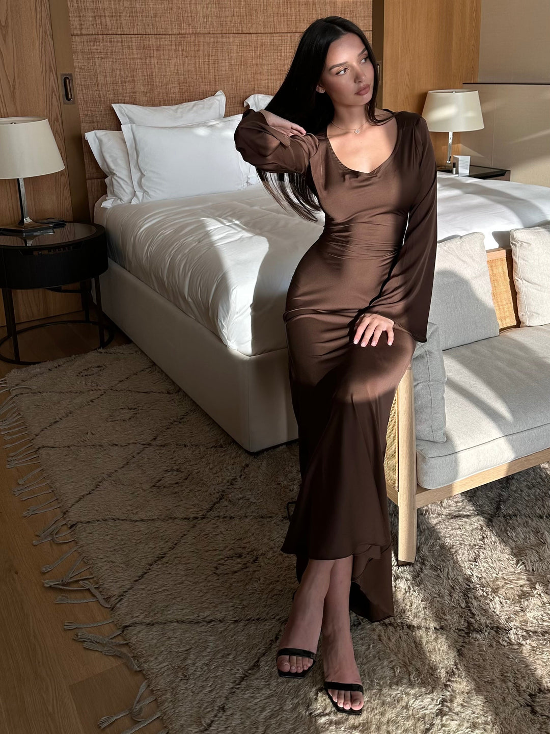 Komfortables Freizeitkleid für Damen, Langarm Maxikleid, A-Linie, bequemer Stoff.