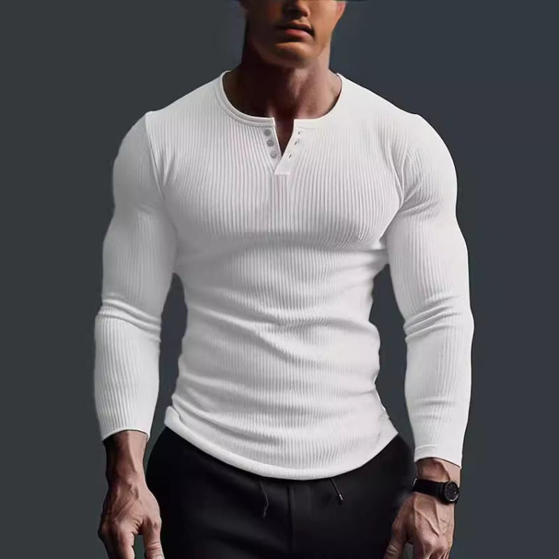 Modernes Herren Langarmshirt, slim fit, in vielseitigem Design; perfekt als stilvolles Freizeitshirt oder Basic.