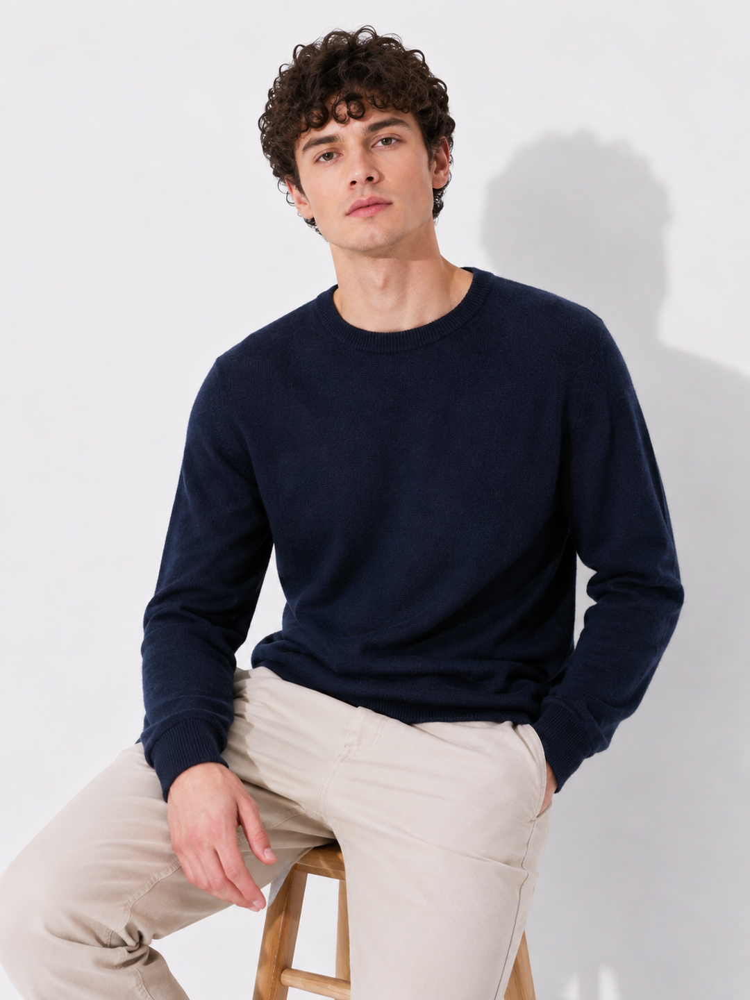 Vielseitiger Damen Rollkragenpullover, elegant & langarm. Perfekt für Business oder Casual Looks. Warme Winterkleidung.