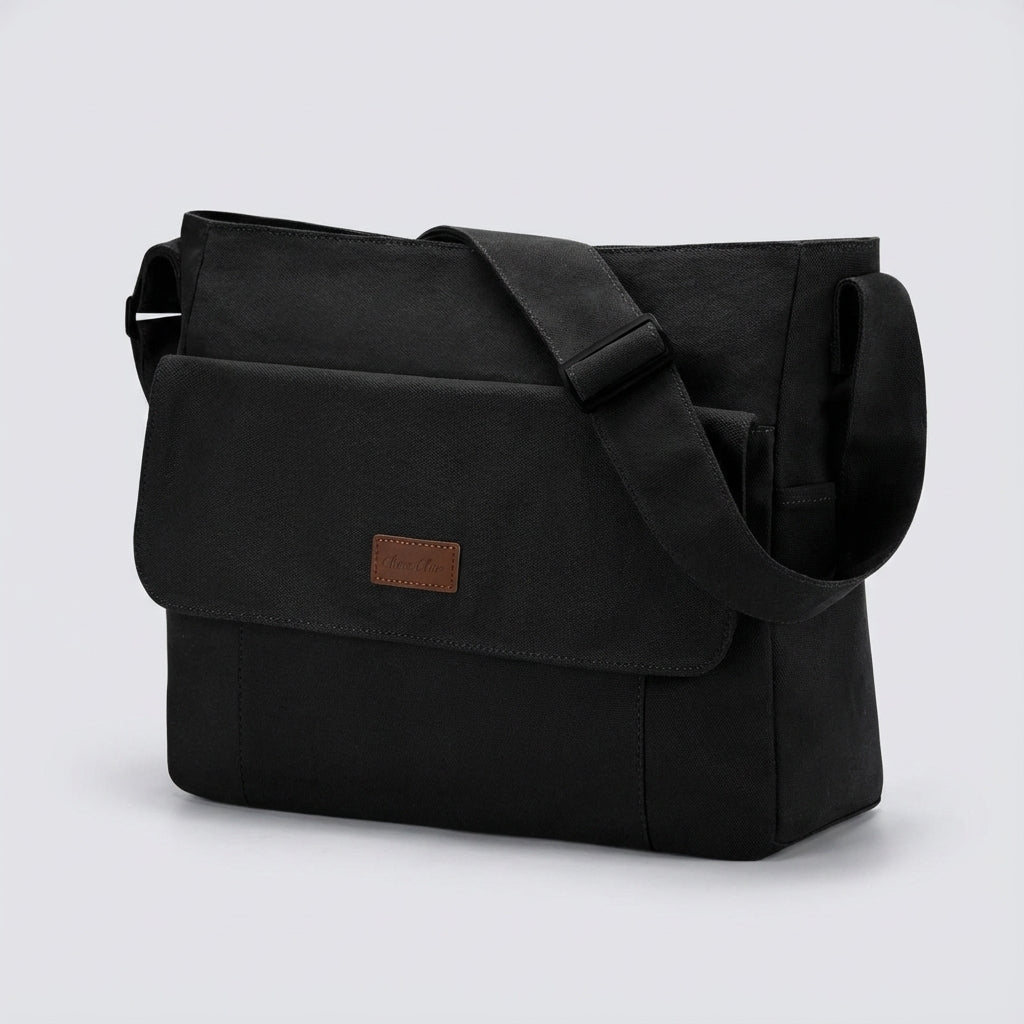 Vielseitige Laptop-Schultertasche in Schwarz, ideal als Business-, Pendlertasche oder Freizeittasche mit Organisation.