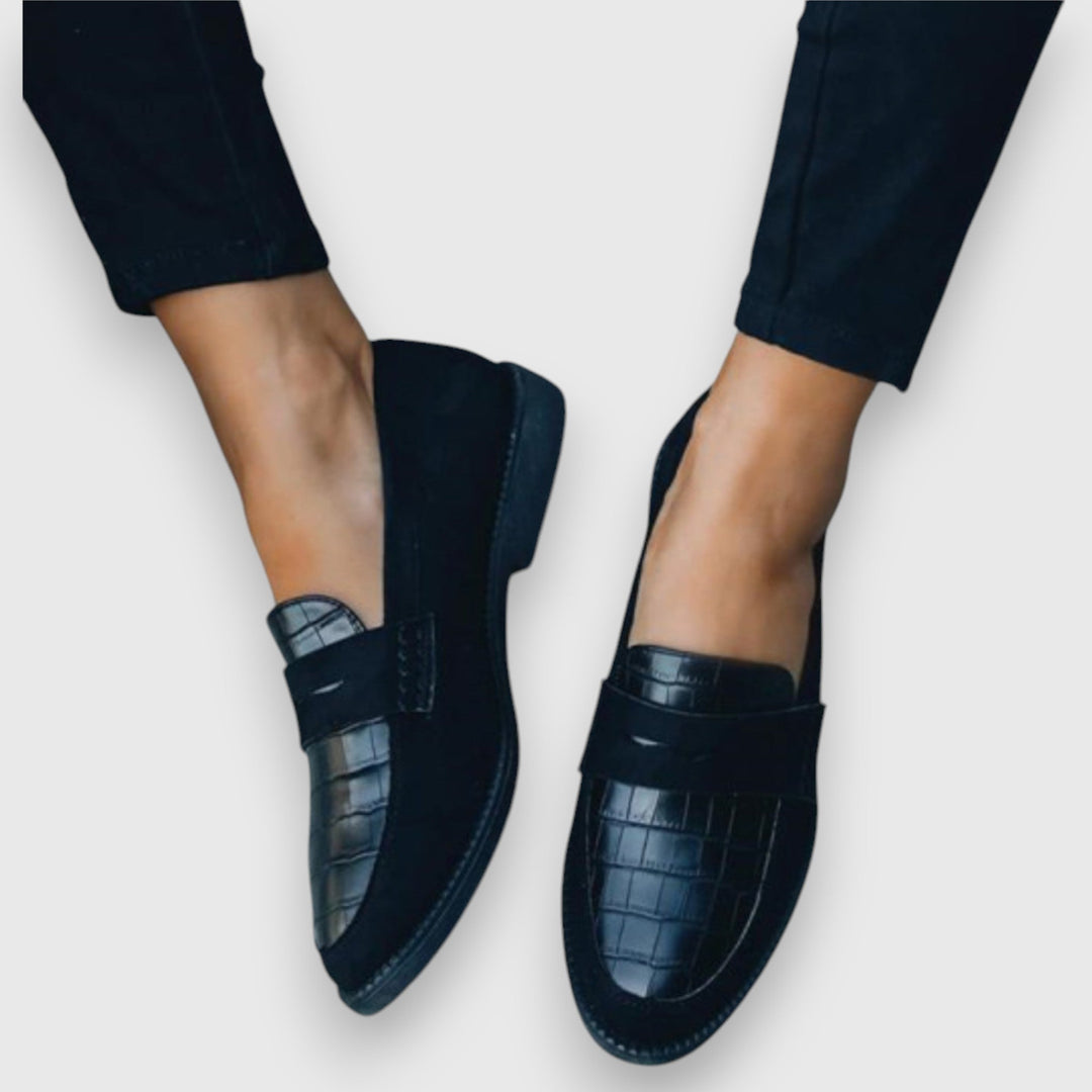 Elegante Herren Loafer Sanftlinie in Schwarz-Weiss, bequem und klassisch für Frühling & Sommer.