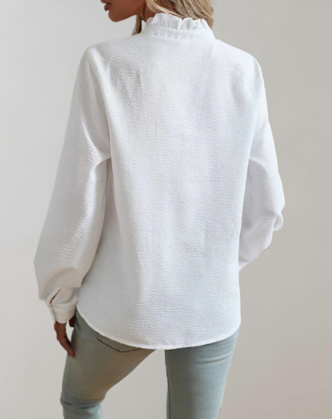 Ganzjähriges Damen Rüschen Top mit Stehkragen & langen Ärmeln, ideal für elegante Looks.