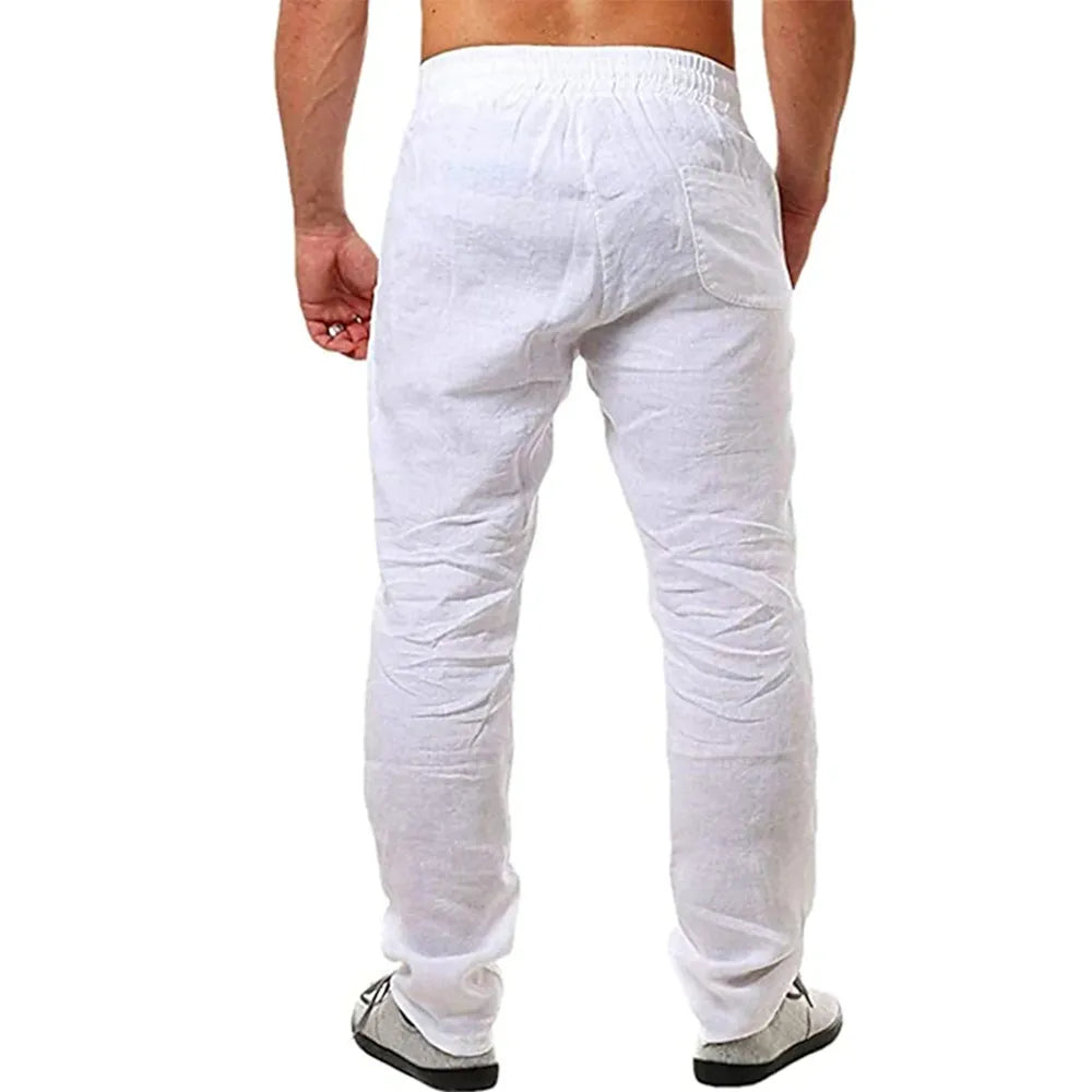 Trendige Herrenhose im Streetstyle, atmungsaktiv und bequem, die perfekte Ergänzung für moderne Looks.