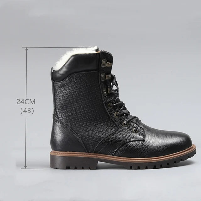 Robuste Herren Winterschuhe, wasserdicht, für Outdoor-Abenteuer im Winter.