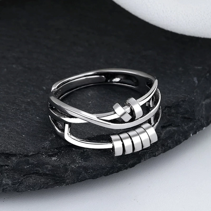 Eleganter Silber Angstring, beruhigender Antistress-Schmuck für Damen und Herren. Hilft bei Unruhe.