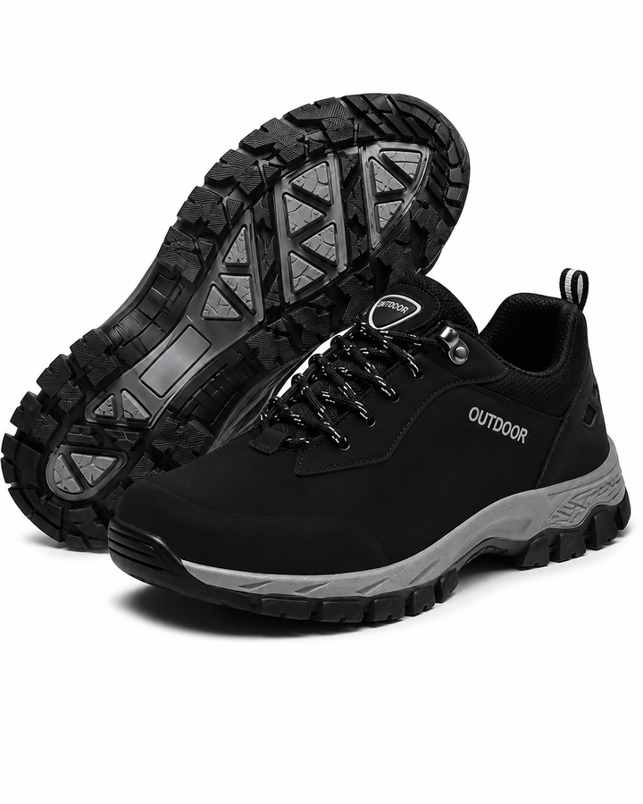 Robuste Herren Outdoorschuhe, Vorderansicht mit Zehenschutz, ideal für Trail & Bergwandern.