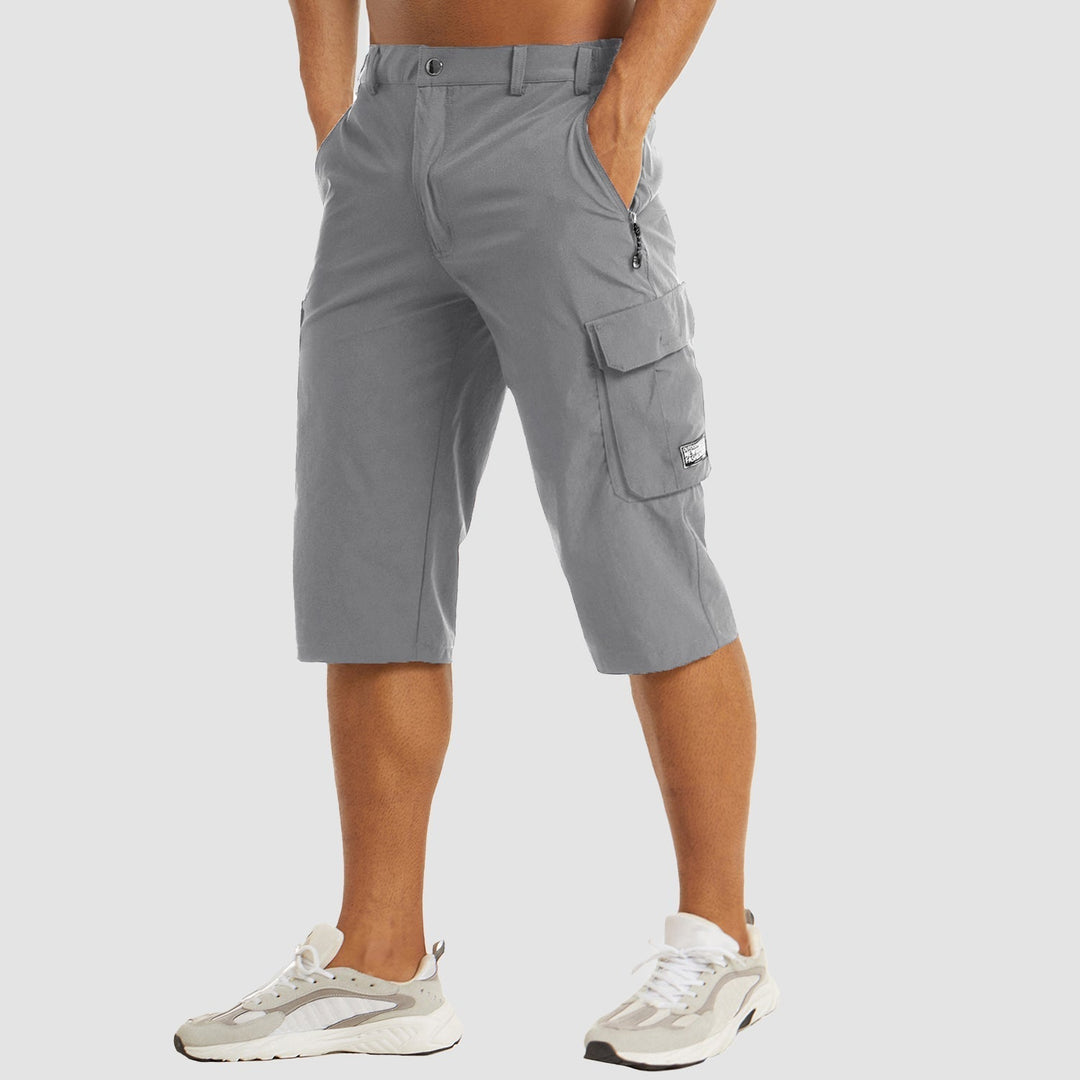 Stilvolle Herren Cargo Shorts, vielseitig einsetzbar für Urlaub, Alltag & aktive Stunden.