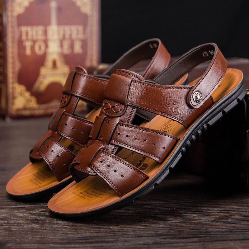 Braune Herren Fisherman-Sandalen für Sommer & Outdoor. Bequeme, atmungsaktive Riemensandalen für leichte Sommer-Looks.