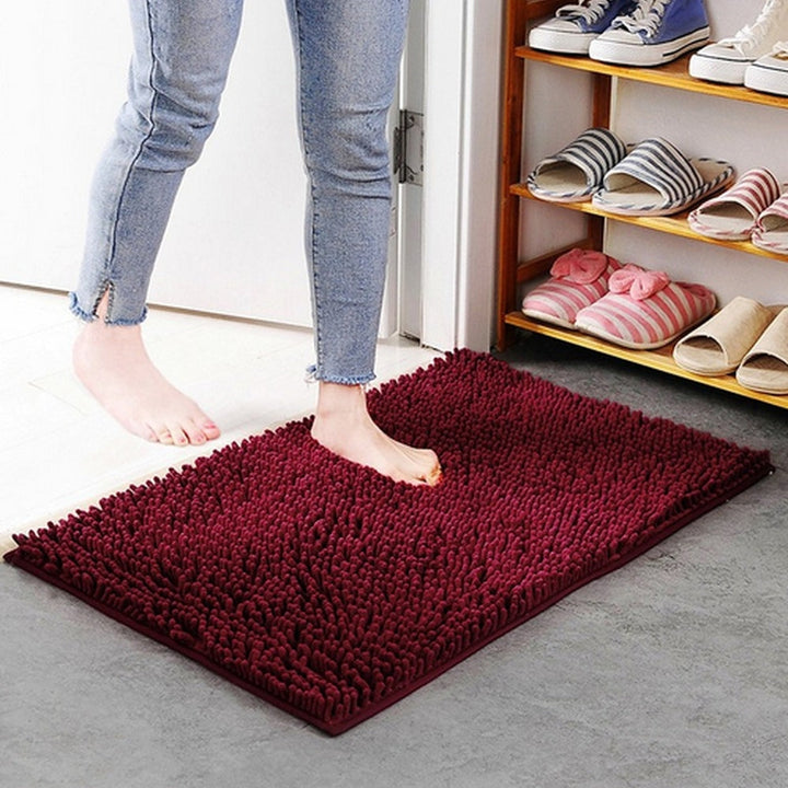Gemütliche Chenille Badematte, idealer Badvorleger für jedes moderne Badezimmer; rutschfest.