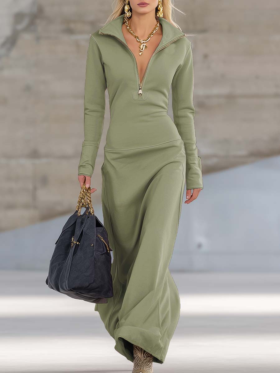 Figurbetonendes Damen Maxikleid in voller Länge, mit Langarm und elegantem Zip-Kragen für eine schlanke Silhouette.