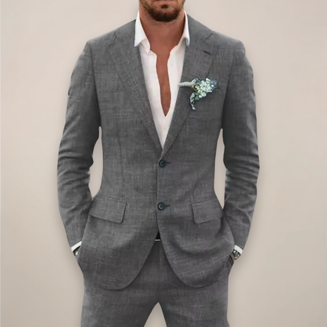 Gut sitzender Herren-Zweiteiler, elegant und komfortabel. Moderner Sommeranzug für vielseitige Anlässe.