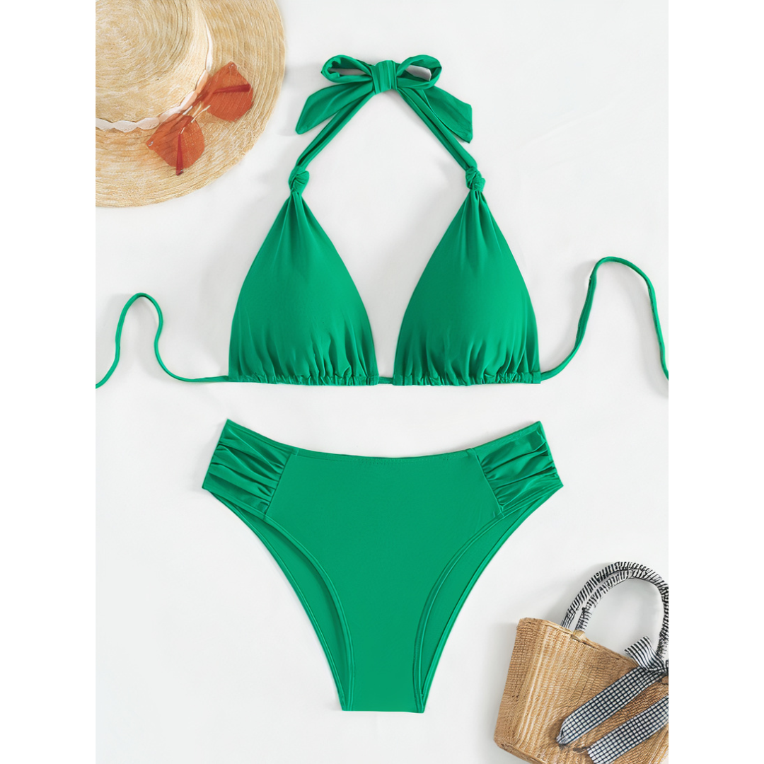 Komfortables Damen Bikini Set mit Raffdetails und verstellbaren Trägern.