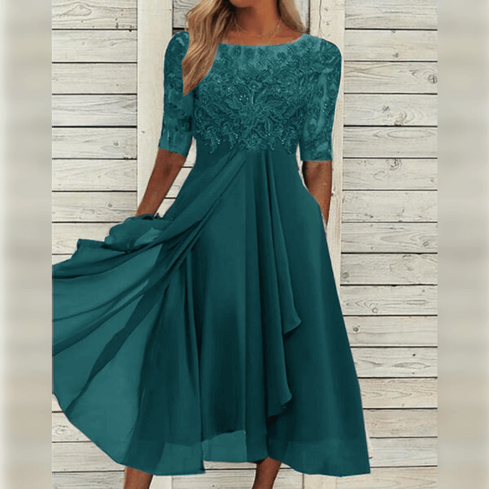 Stilvolles lila Sommerkleid für Damen, fließend & atmungsaktiv, ideales Midi-Kleid für Freizeit und Anlässe.