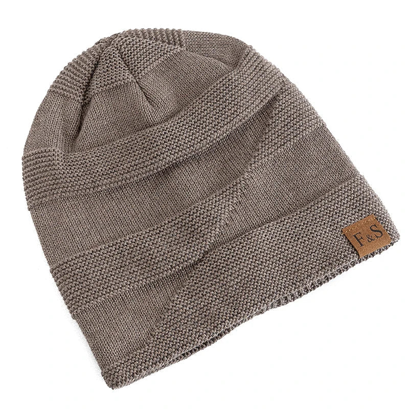 Elegante, einfarbige Wintermütze für Damen & Herren; warme Beanie bietet optimalen Kälteschutz & ist ein Must-have.