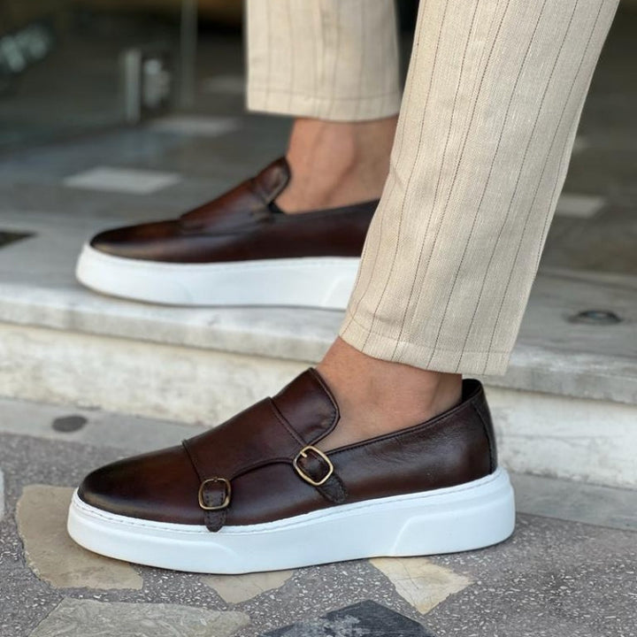 Elegante Herren Loafers aus Leder in Braun, Modell Lorenzo. Perfekte Slip-On Schuhe für Business & stilvolle Freizeit.