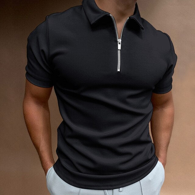 Vielseitiges Herren Reißverschluss Polo, kurzärmlig, kombinierbar für Frühling, Sommer & Übergangszeit.
