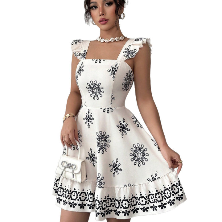 Schönes A-Linie Sommerkleid für Damen, bestickt mit Stickerei, Rüschen-Träger & Quadrat-Ausschnitt.